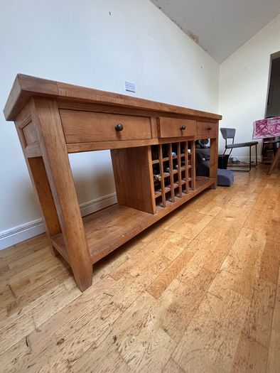 Solid wood sideboard