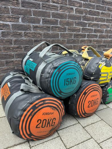 7 x Commercial Sandbags/Power Bags 7.5kg - 20kg