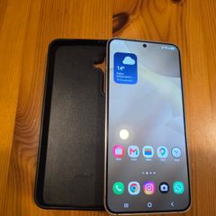 Samsung S24