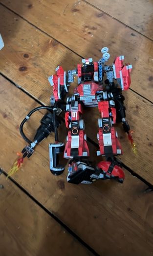 Large Selection of LEGO sets in pieces with boxes