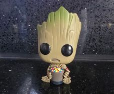 Baby Groot with candy bowl Funko Pop