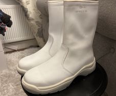 safety boots