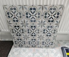 Large 60cm tile suitable for DIY table etc