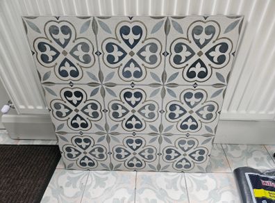 Large 60cm tile suitable for DIY table etc