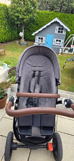 BUNDLE  Stokke pram, next to me cot and Nuna leaf grow  (excellent condition)