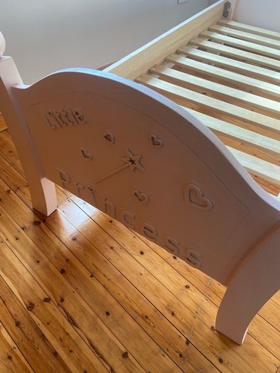 Pink princess wooden single bed
