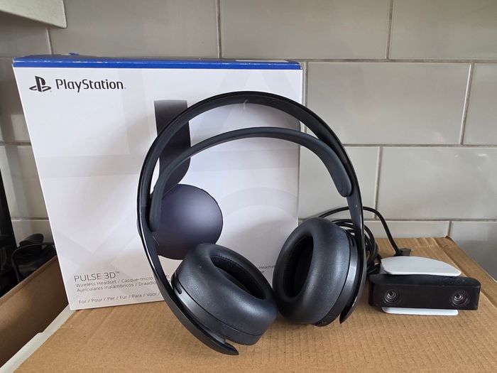 Playstation 5 disc console & extras