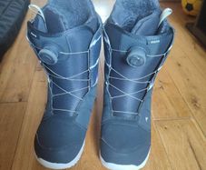 Burton snowboard boots size UK 10.5