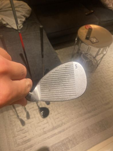 left handed golf clubs