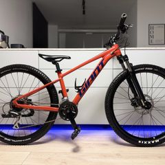 GIANT Talon 2 Hardtail Bike