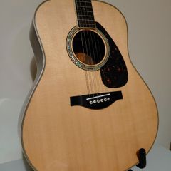 Yamaha ll16