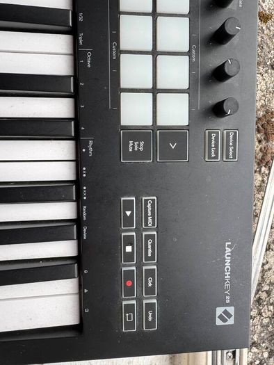 Novation Launchkey 25 MK3