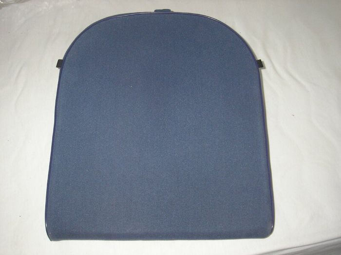 Seat wedge cushion