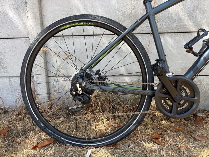 Carrera Endeavour Hybrid Bike