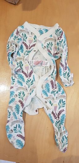 30kg Girls Baby and toddler clothes 0months to 3 years