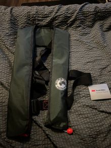 Marine pool life vest