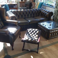 Saxon Leather sofa and Furniture Suite