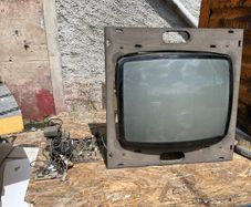 Arcade CRT Monitor Wells-Gardner K7000 Pair