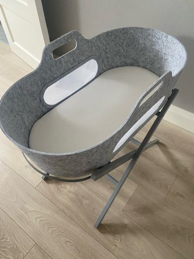 SnuzBaskit Moses Basket & Stand - Grey