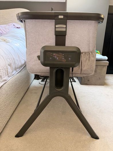 Baby Elegance Co-Glide Electric Bedside Crib