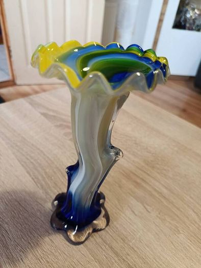 Vintage Art Glass Vase 19cm 380g