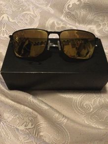 Oakley ejector