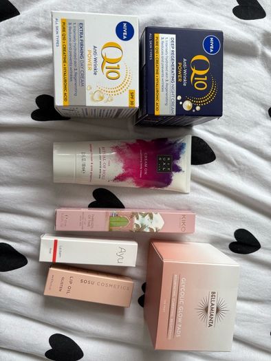 Random selection beauty & skincare items