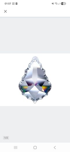 Crystal pendants with connectors