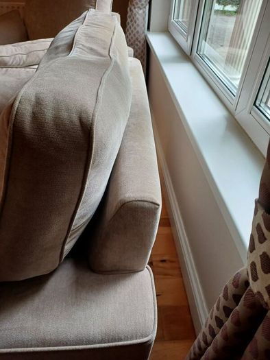 sofa and 2 armchairs for sale 6 months old