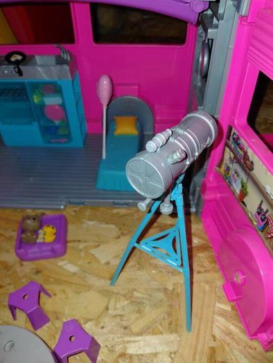 Barbie Camper van