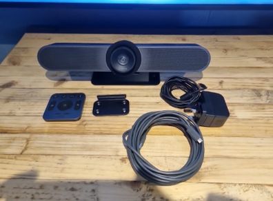 Logitech Meetup Video Bar