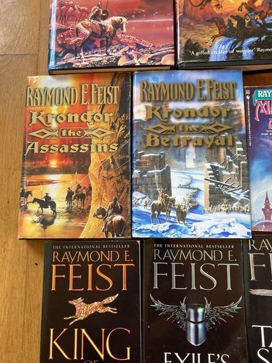 raymond E feist books bundle