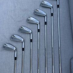 Taylormade P790 golf clubs