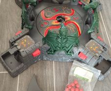 Lava Battle  Vintage Action Board Game