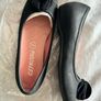 Black pumps Image 2