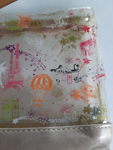 Roger & Gallet toiletry bag