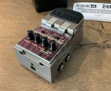 Line 6 ToneCore Roto-Machine guitar pedal Rotary Leslie speaker emulation box