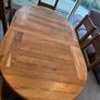 solid oak table and 6 chairs Image 4