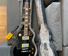 Epiphone Les Paul Tribute