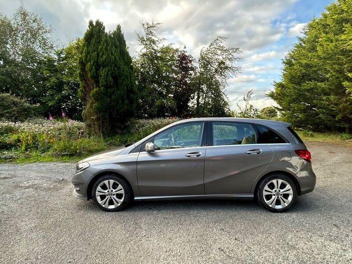 Mercedes-Benz B-Class 2018