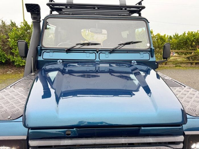 Land Rover Defender 1988