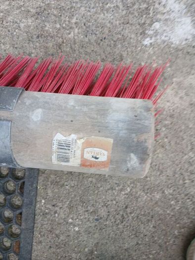 Yard Brush with Clamp Heavy Duty
