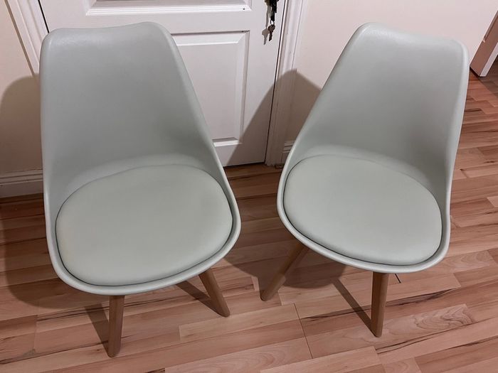 Dining chairs
