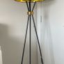 Tripod floor lamp with shade Image 2