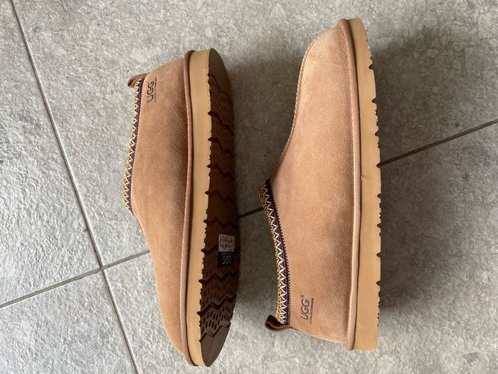 UGC Slippers Size 46