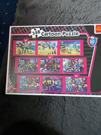 jigsaw set