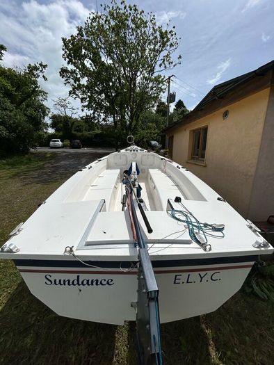 HAWK 20 Day Sailer