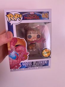Captain Marvel Goose (Flerkin) CHASE