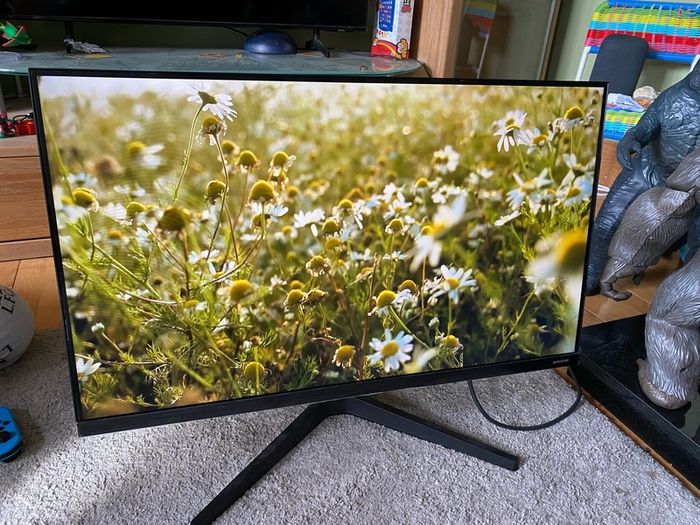 Samsung 27" T35F Monitor