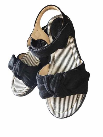 children's black sandals